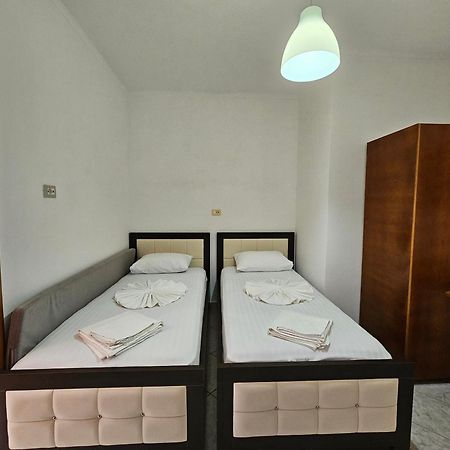 קסאמיל City Center Gjordeni Apartments מראה חיצוני תמונה